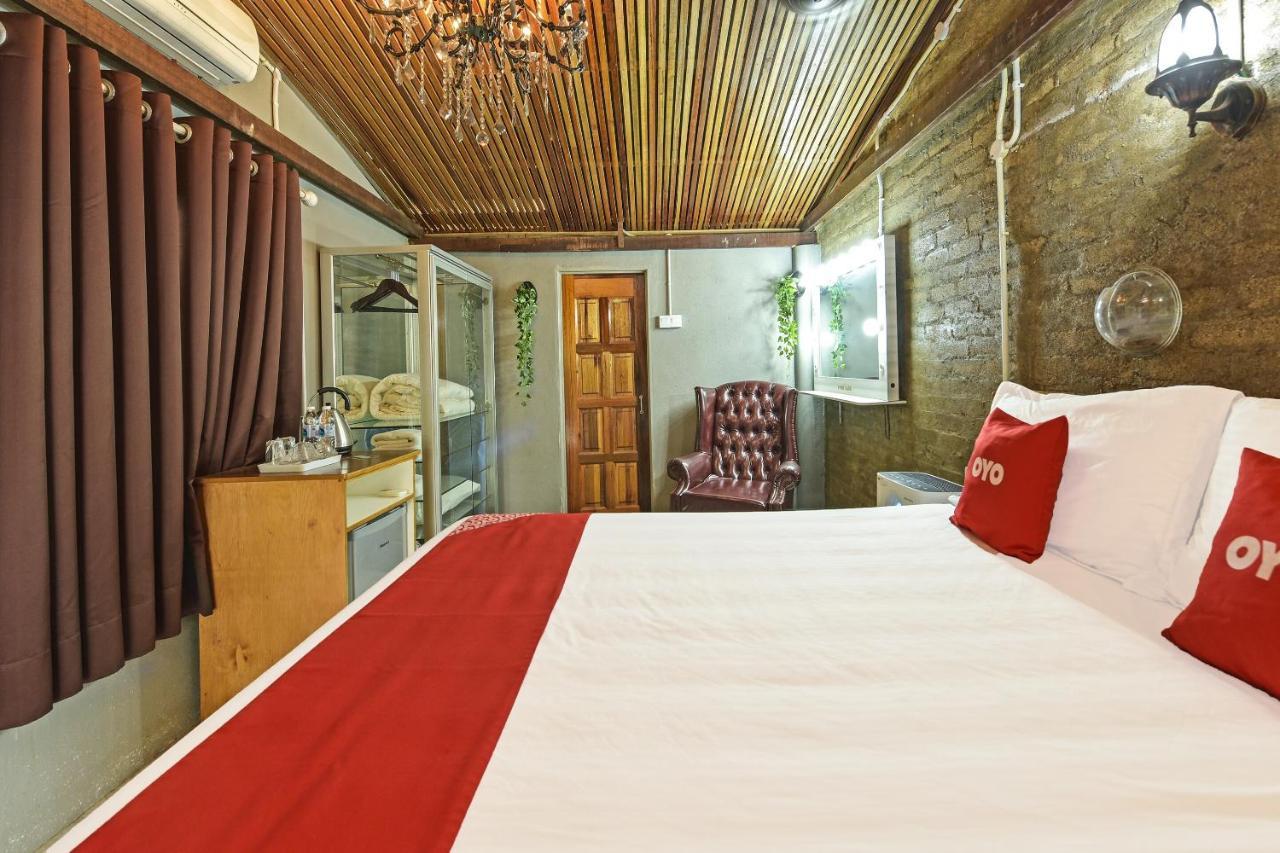 Oyo 90636 Teratak Zakiah Chalet Jerantut Exterior foto