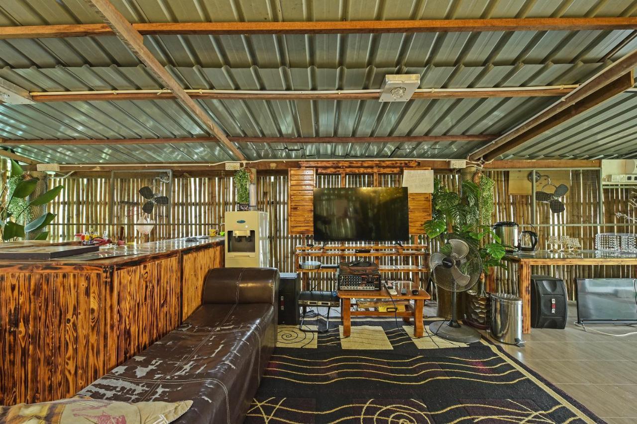Oyo 90636 Teratak Zakiah Chalet Jerantut Exterior foto
