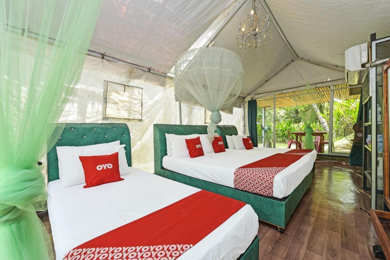 Oyo 90636 Teratak Zakiah Chalet Jerantut Exterior foto
