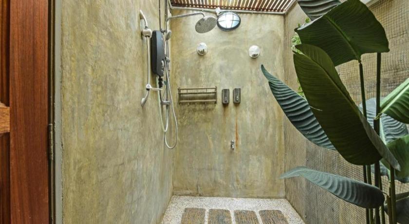 Oyo 90636 Teratak Zakiah Chalet Jerantut Exterior foto