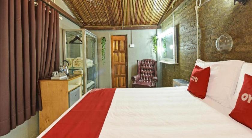 Oyo 90636 Teratak Zakiah Chalet Jerantut Exterior foto