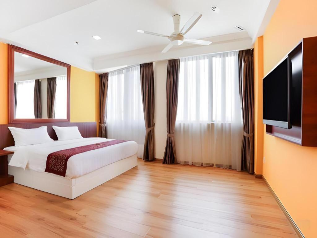 Oyo 90636 Teratak Zakiah Chalet Jerantut Exterior foto